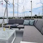 بوتيل Hausboot Aava شلسفيغ