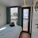 Hausboot Aava