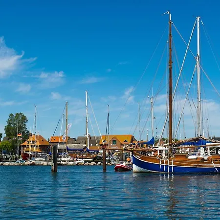 Hausboot Aava شلسفيغ