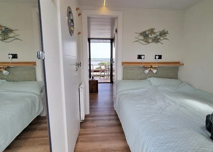 Hausboot Aava Båthotell Schleswig