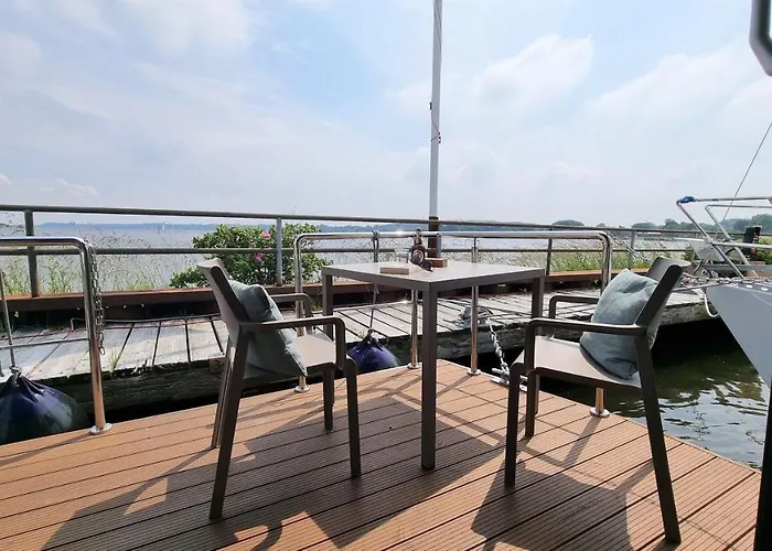 Hausboot Aava Schleswig