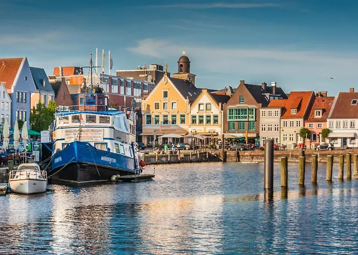 Båthotell Hausboot Aava